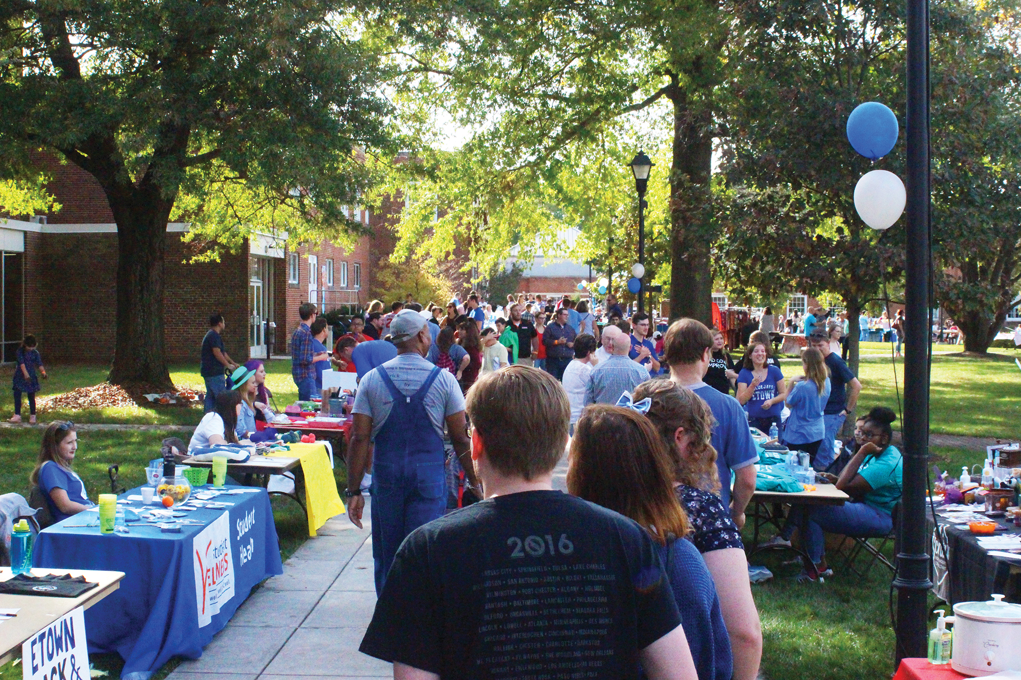 Homecoming 2017 attracts former Blue Jays back home