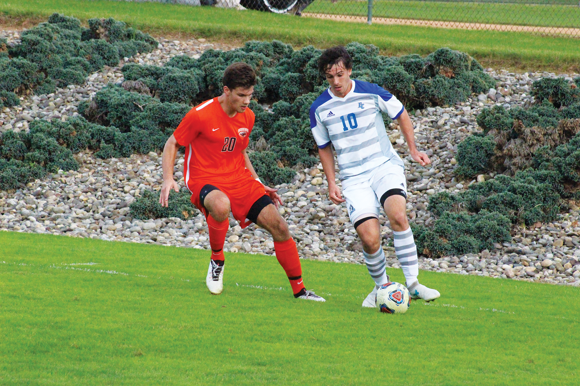 Women’s and men’s soccer shut out Goucher on the road