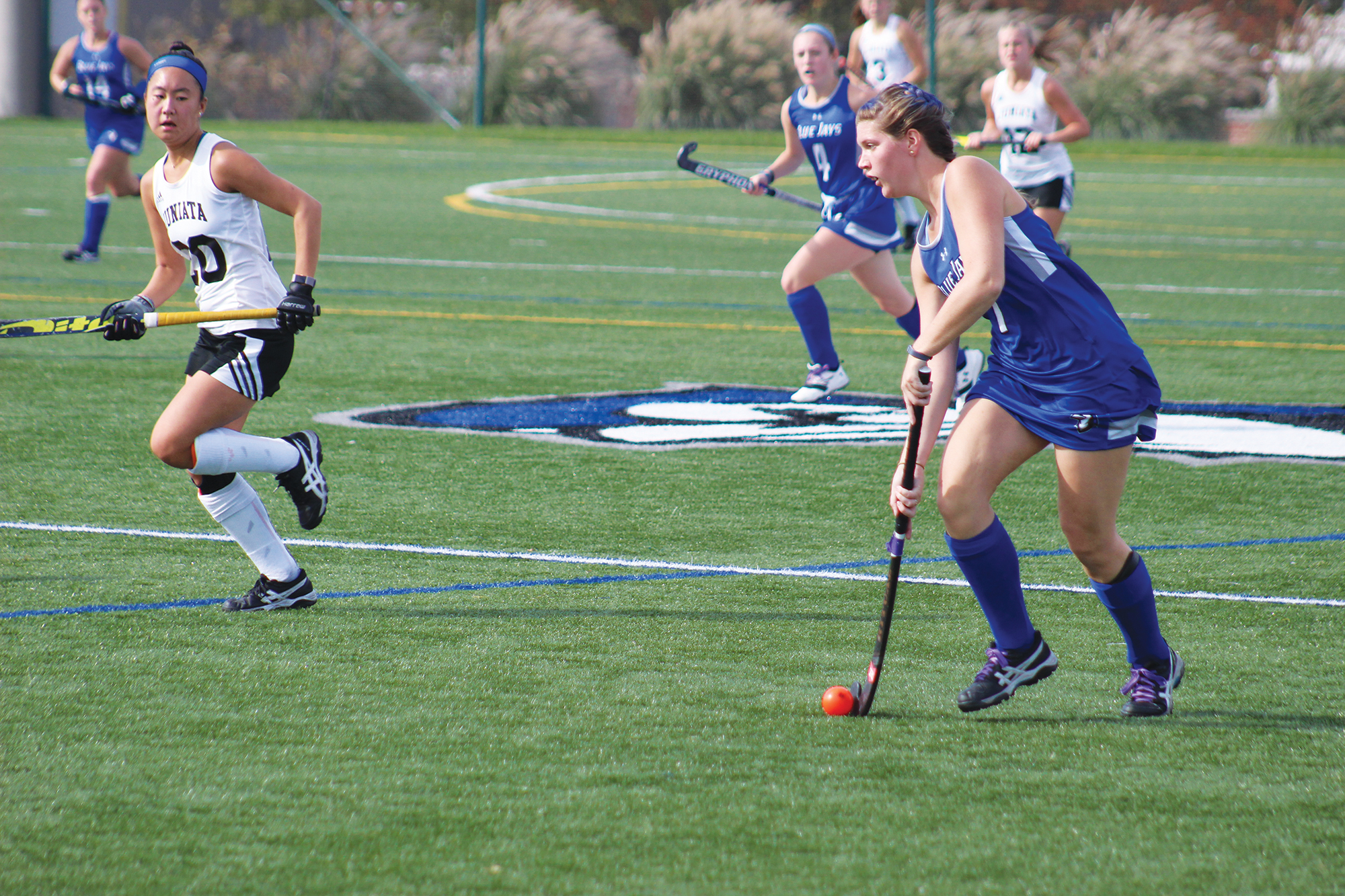 Field hockey team falls 3-4 to Juniata College in a shootout on senior day