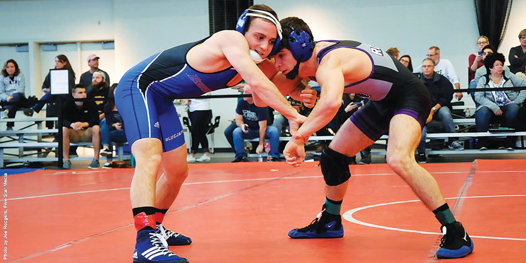 Five Etown Wrestlers Place at Ursinus Fall Brawl, Ghione Finished Runner-Up