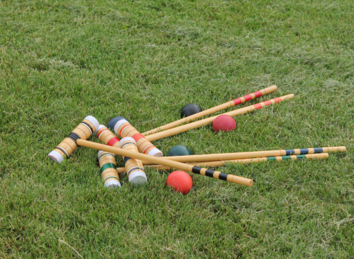 Elizabethtown College hosts pop up lawn games