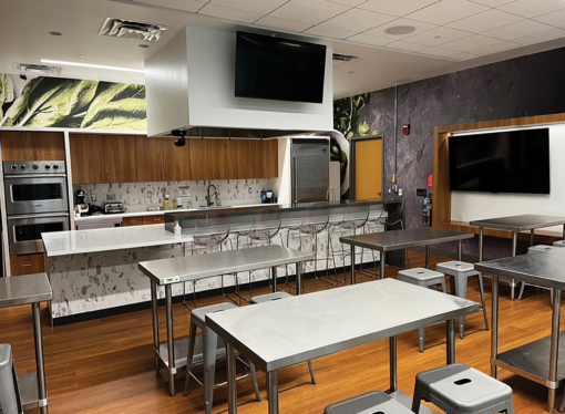 Etown student successfully helps others learn cooking tips