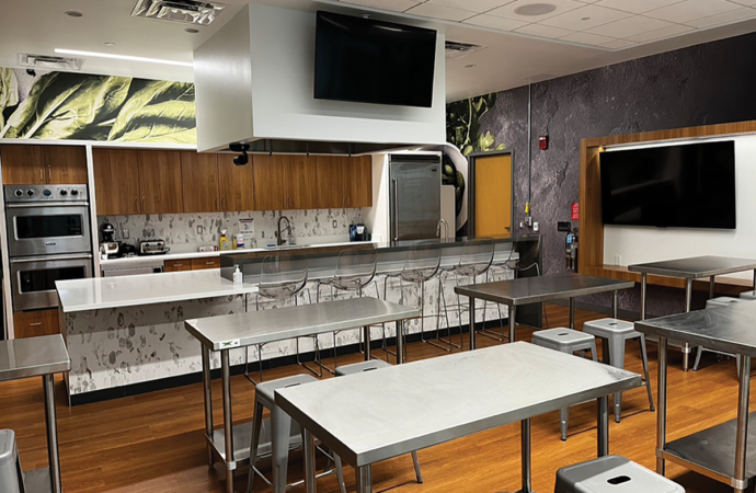 Etown student successfully helps others learn cooking tips