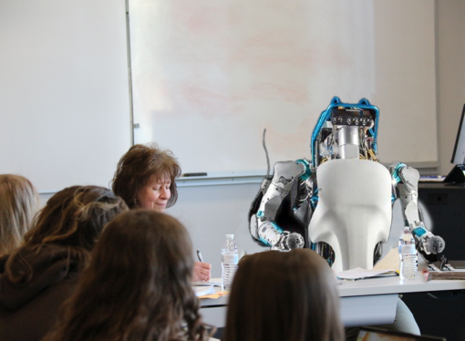 Etown professors replaced by robots