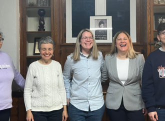 Etown GSA, Ubuntu program host alumna Dr. House