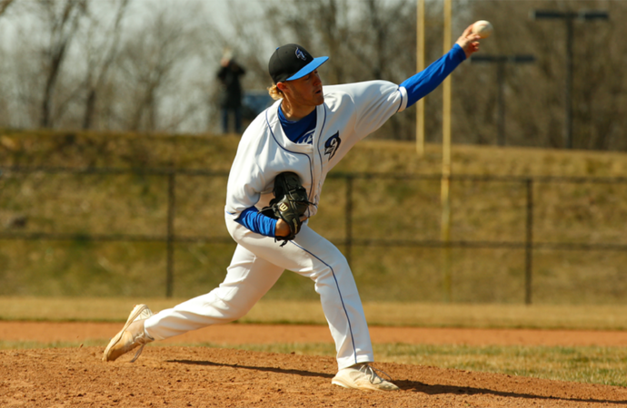 Men’s Baseball sweeps doubleheader vs. St. John Fisher University