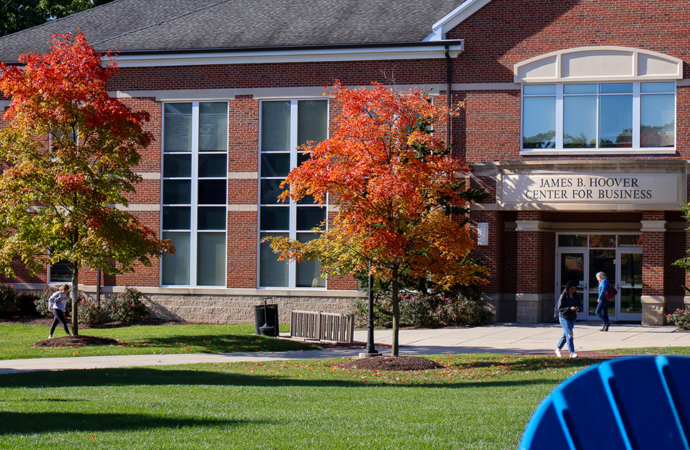Student Senate meets with the Senior Leadership Team