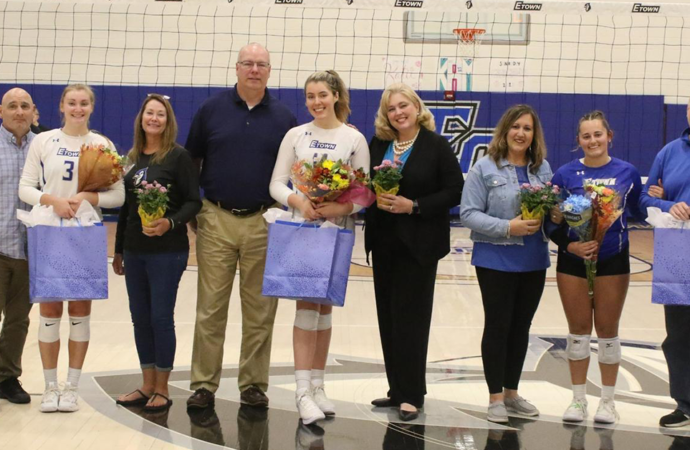 Women’s volleyball team rises to the challenge on Senior Day