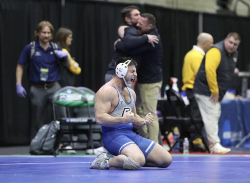 Etown wrestling puts up strong showing in NCAA Championships
