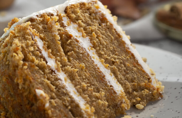 Hidden celebrity makes Elizabethtown College famous, creating carrot cake shortage