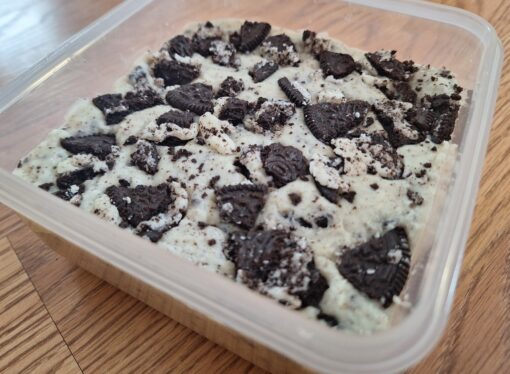 Recipe Review: Cookies and Cream Fudge
