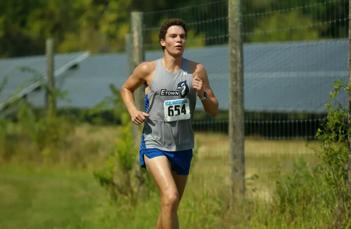 Etown Cross Country races in Rowan Inter-Regional Border Battle
