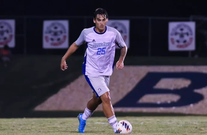 Etown soccer captures first Landmark Conference points