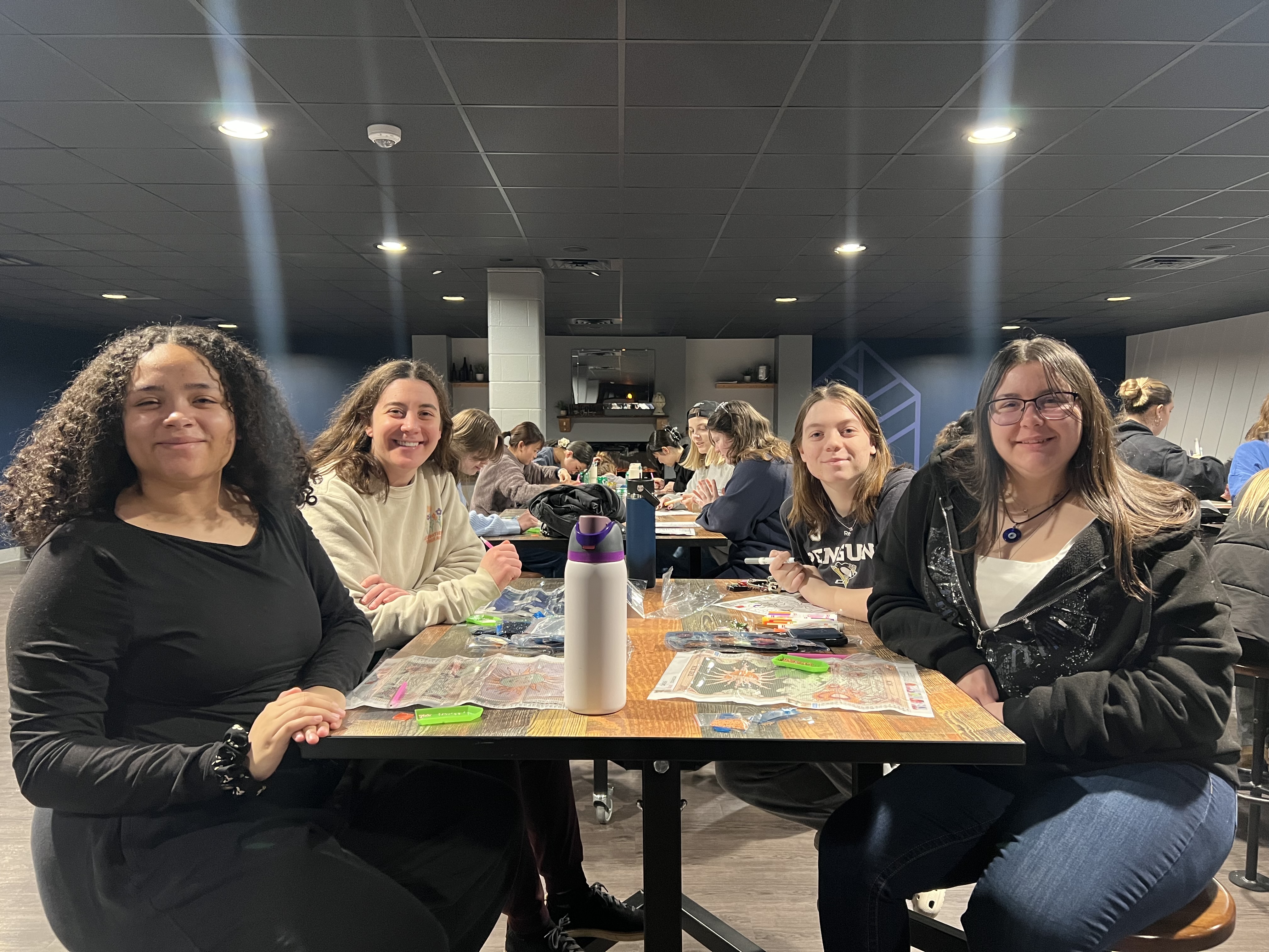 OSA’s Cozy Crafting Event Brings Students Together