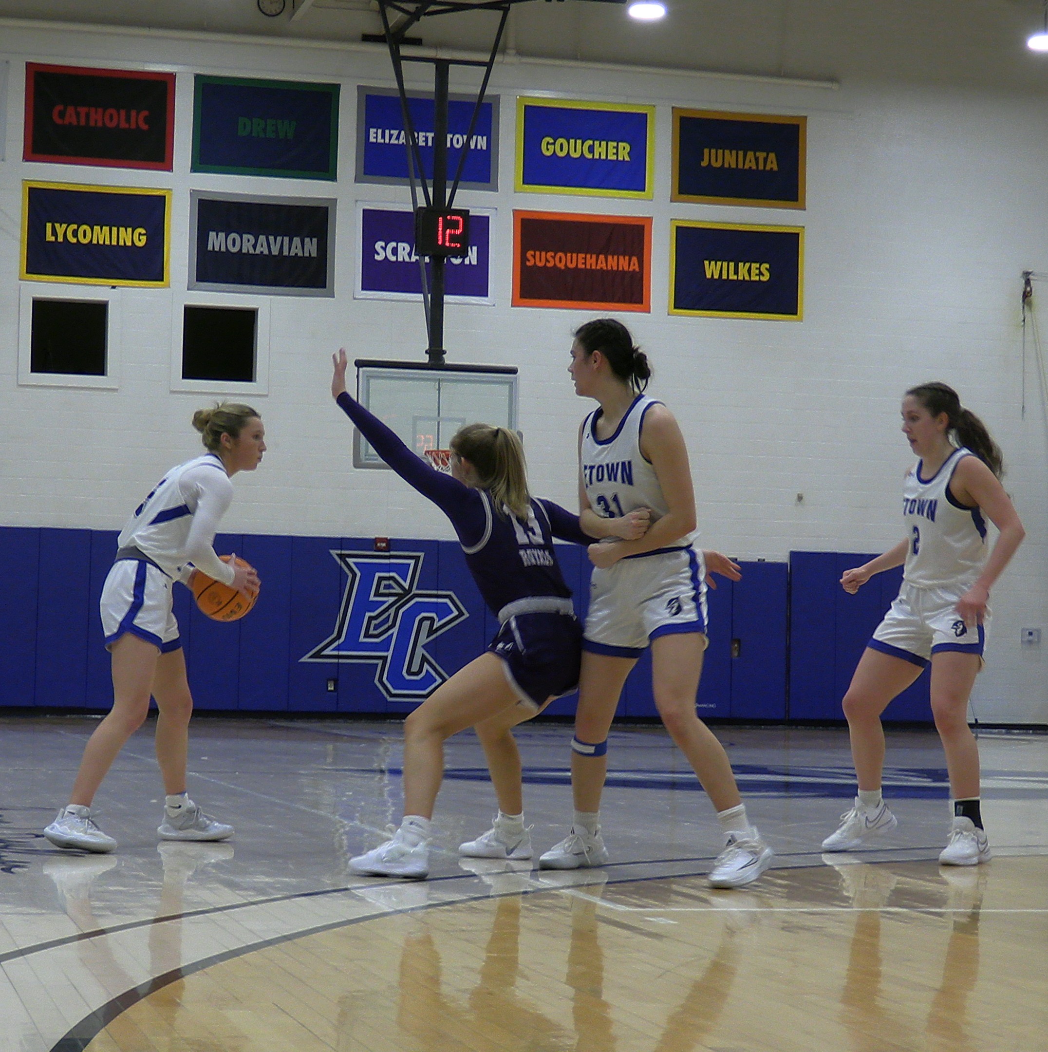 Undefeated No More, Elizabethtown Upsets #2 Scranton