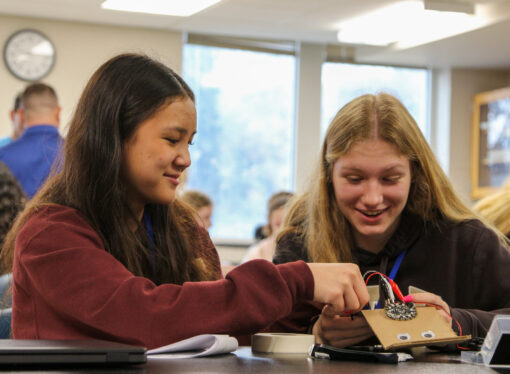 Etown Offers Dual Enrollment with Camp Hill School District