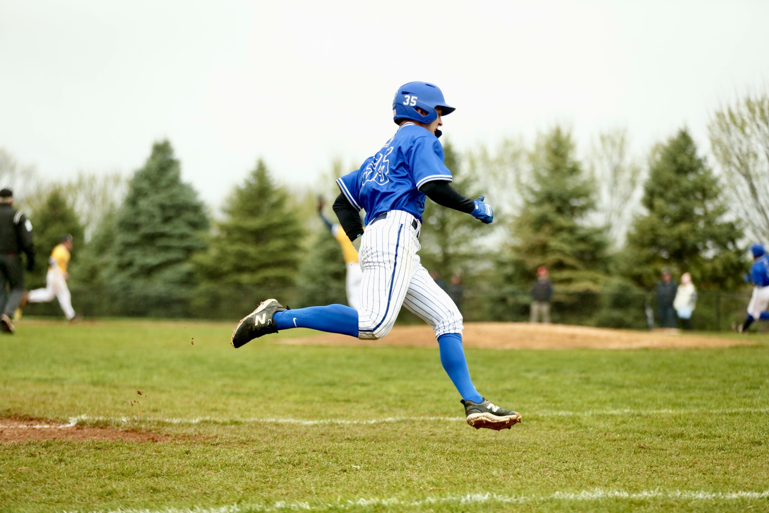Elizabethtown Sweeps the Weekend Series Against Lycoming