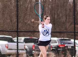 A double win for Elizabethtown tennis sets up a promising start
