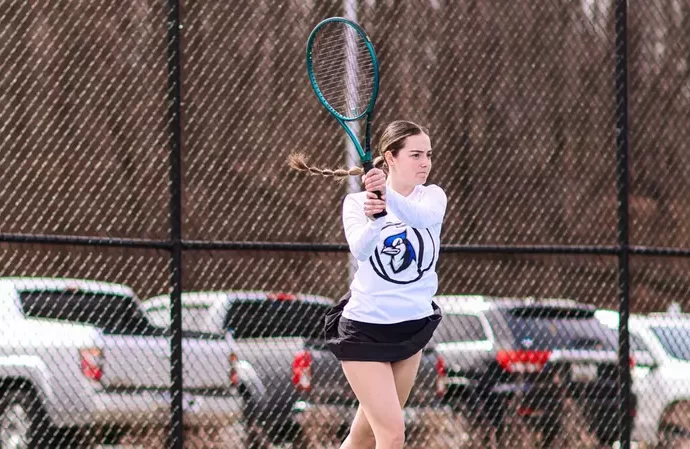 A double win for Elizabethtown tennis sets up a promising start