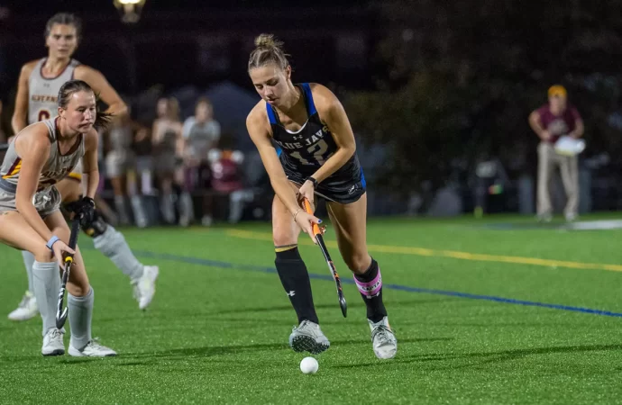 Field hockey dominates, moves to semi-finals in Landmark playoffs