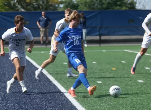 Men’s soccer falls to Goucher on the road