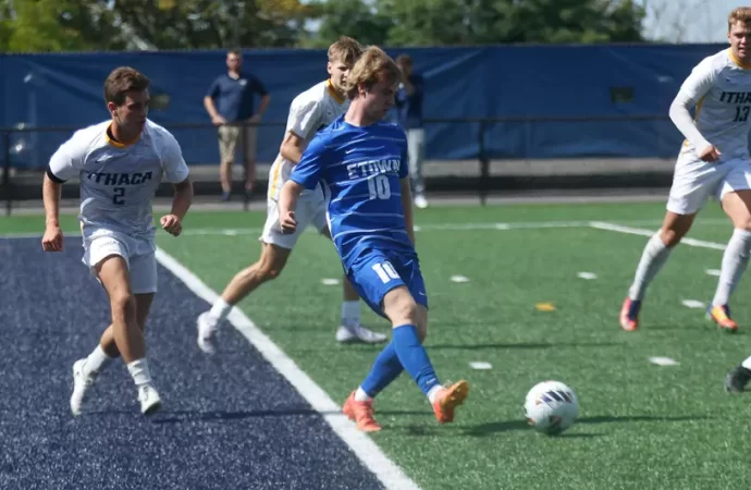 Men’s soccer falls to Goucher on the road