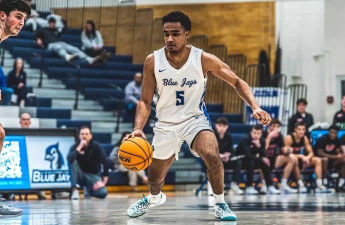 Elizabethtown College come back against Goucher