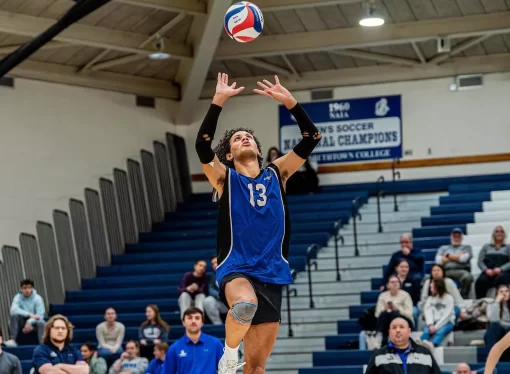 Men’s volleyball drop final home game of season to conference opponent Marymount