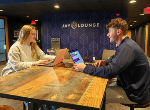How do Elizabethtown College students feel about AI?