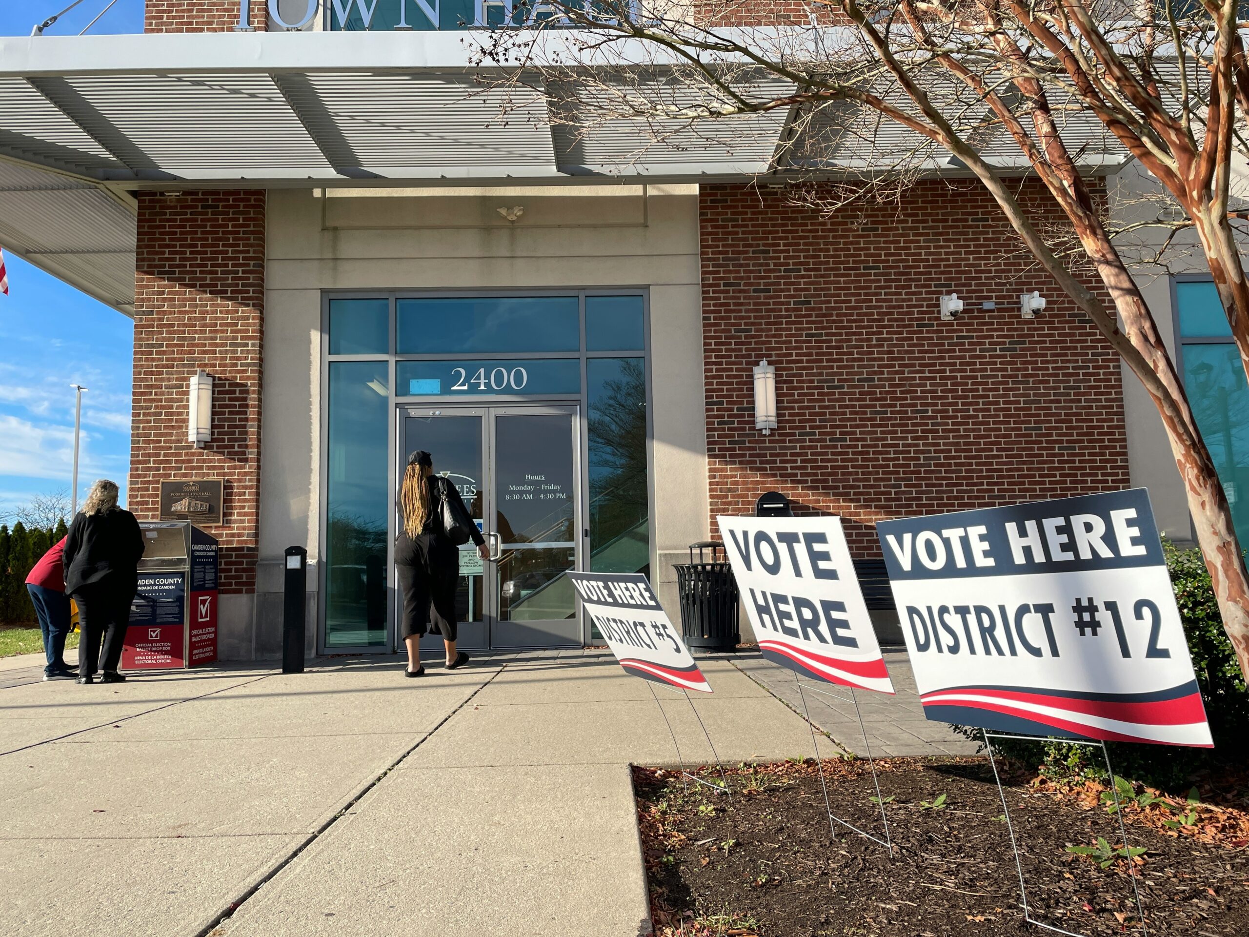 Pennsylvania tests internet-connected pollbooks amid security debate