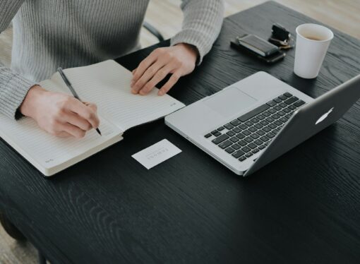 Debate of the Week: Handwritten or typed notes?