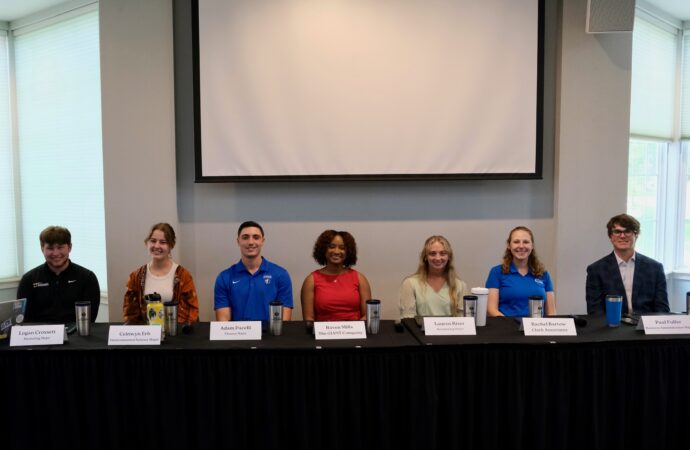 Internship Insider Panel provides student insight to peers.
