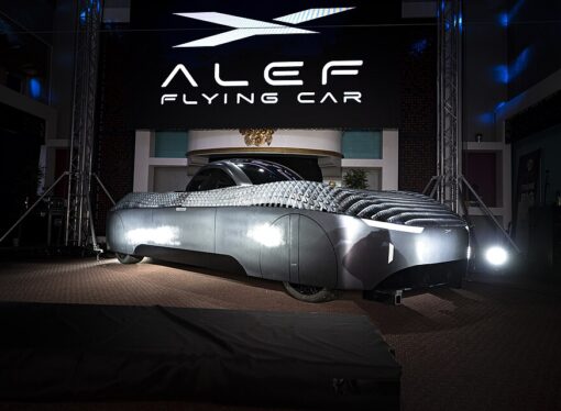 Today’s Tech: Alef Aeronautics showcases flying car in Tesla Roadster demonstration